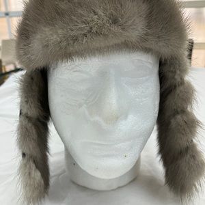 Real fur and leather kid’s winter hat